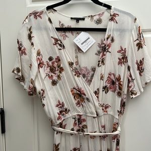 NWT : Staccato women’s dress